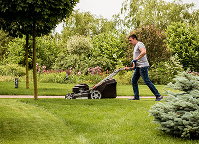 yard maintenance services Vancouver